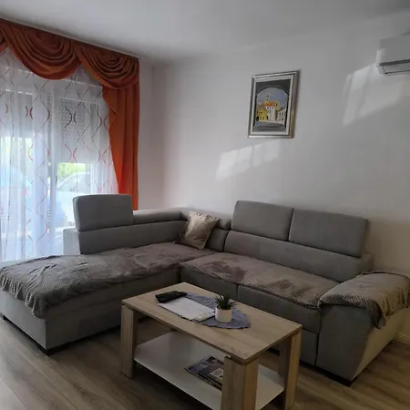 Ljubicic Apartament